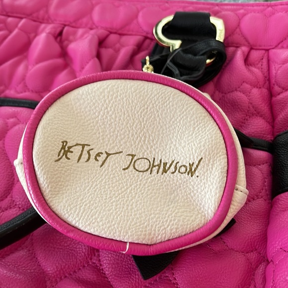 Betsey Johnson 3-piece Diaper Bag Tote NWT - Picture 4 of 15